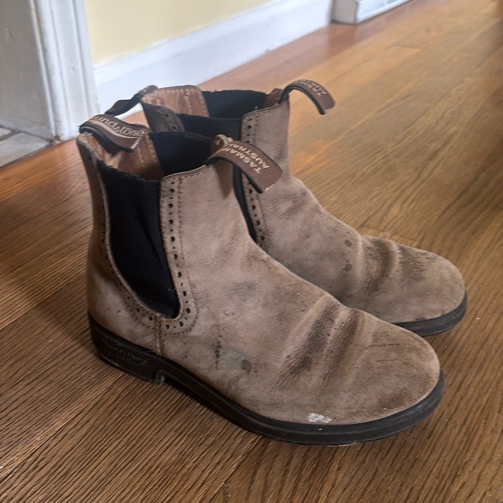 Blundstone